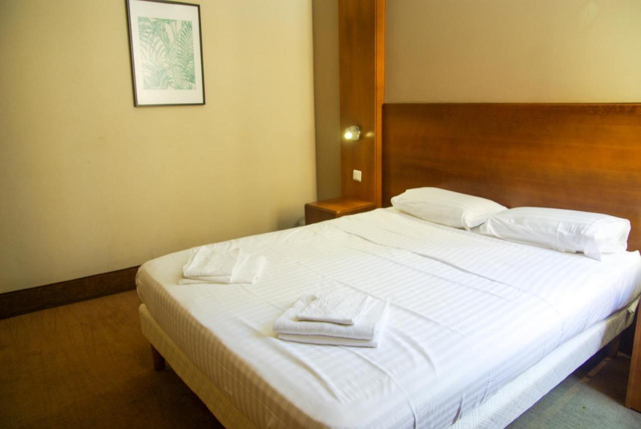 Residence Le Noailles Nice Bagian luar foto