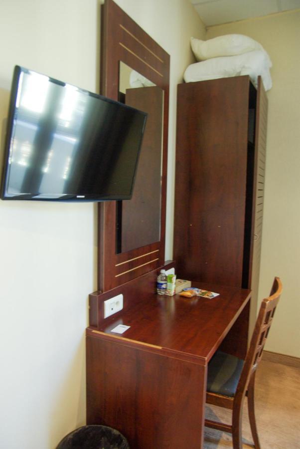Residence Le Noailles Nice Bagian luar foto